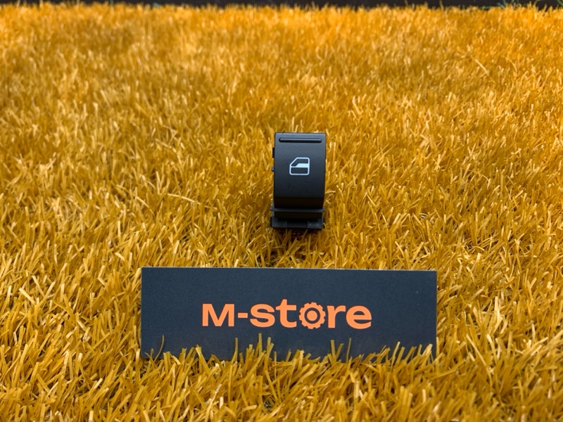 кнопка стеклоподъемника, 500 рублей, Красноярск