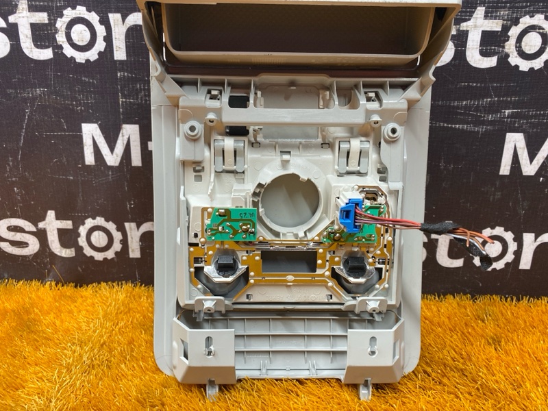 плафон освещения, 3500 рублей, Красноярск