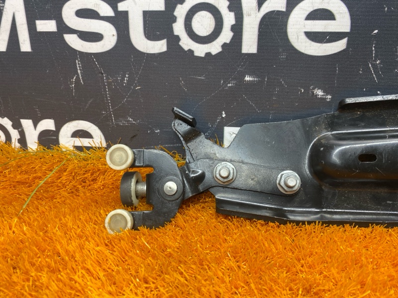 Ролик раздвижной двери, 6000 рублей, Красноярск