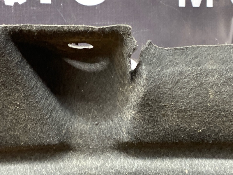 подкрылок, 1000 рублей, Красноярск