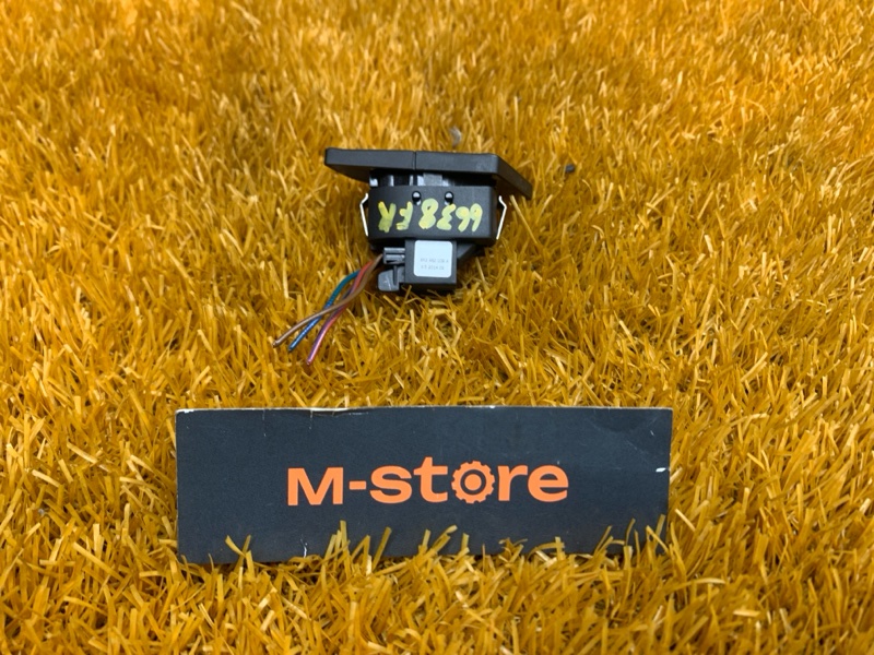 Кнопка центрального замка, 500 рублей, Красноярск