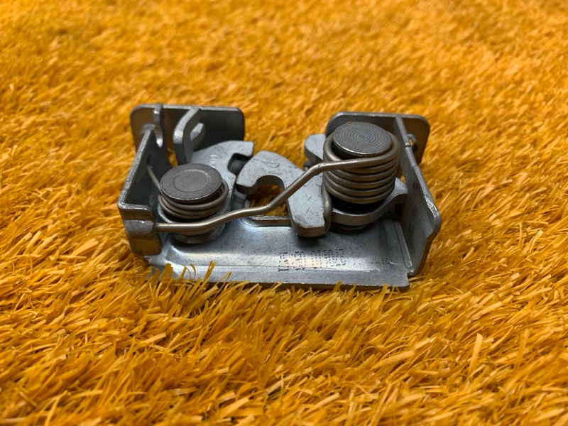 замок капота, 500 рублей, Красноярск