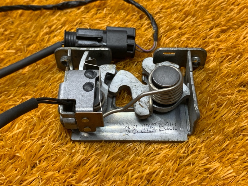 замок капота, 1500 рублей, Красноярск