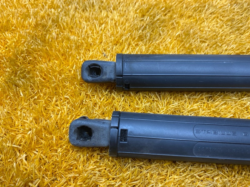 амортизатор багажника, 3000 рублей, Красноярск