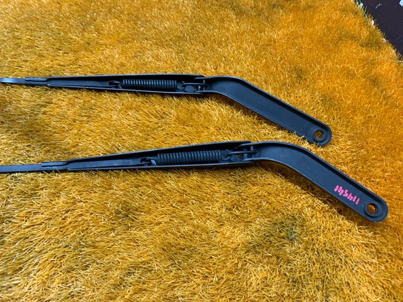 поводок стеклоочистителя, 1000 рублей, Красноярск