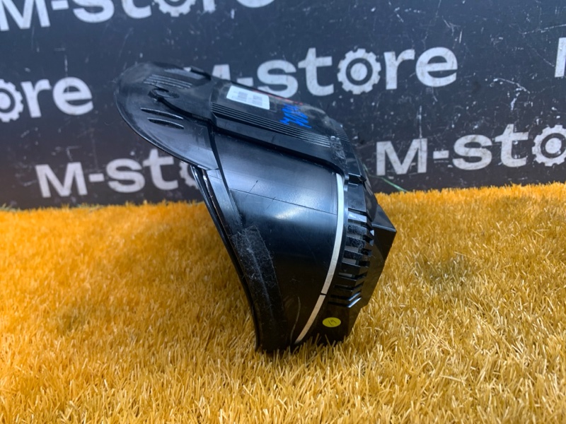 щиток приборов, 2000 рублей, Красноярск