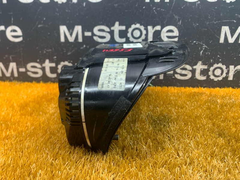 щиток приборов, 2000 рублей, Красноярск