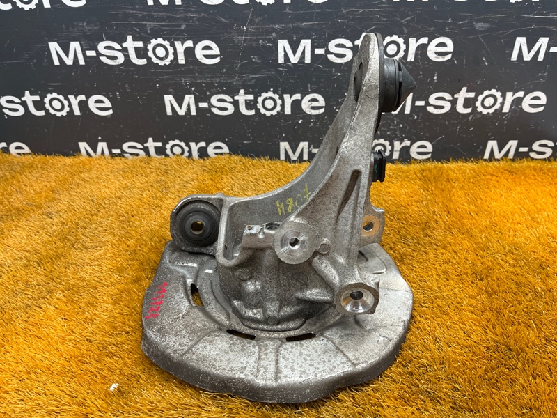 кулак поворотный, 1000 рублей, Красноярск