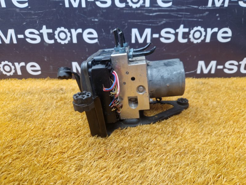 Блок ABS, 3000 рублей, Красноярск