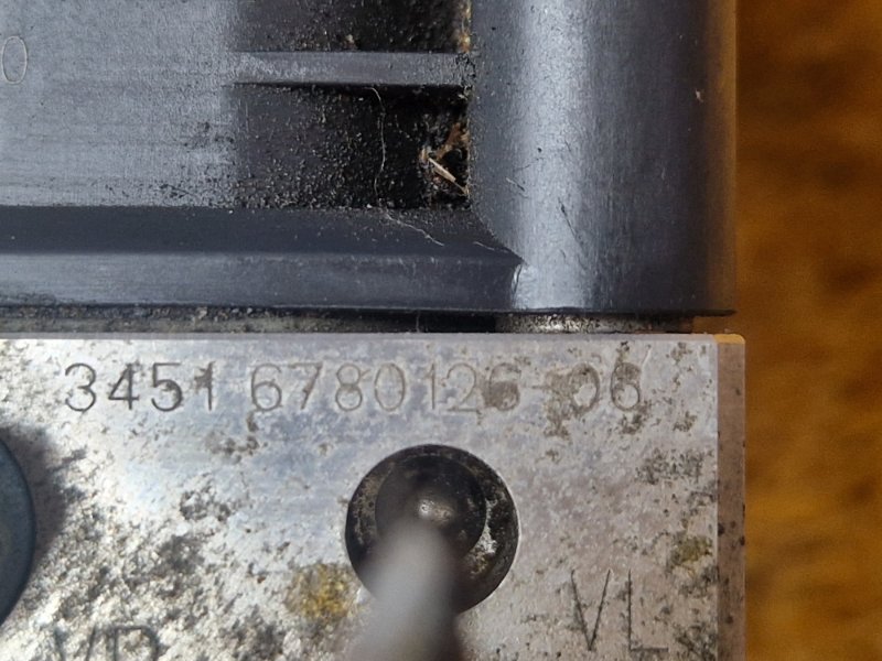 Блок ABS, 3000 рублей, Красноярск