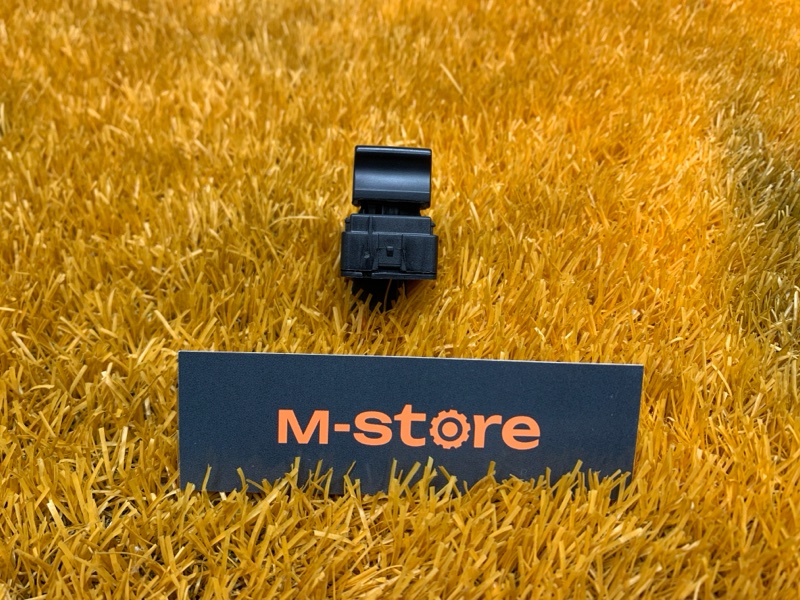 кнопка стеклоподъемника, 500 рублей, Красноярск