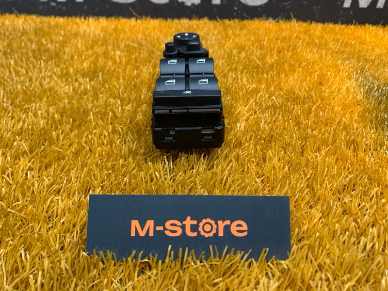 Блок управления стеклоподъемниками, 2000 рублей, Красноярск