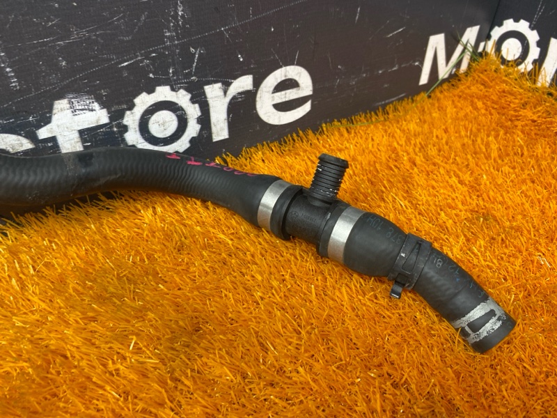 Патрубок системы охлаждения, 1000 рублей, Красноярск