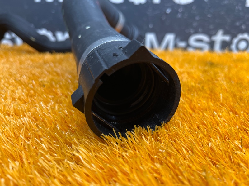 Патрубок радиатора верхний, 5000 рублей, Красноярск