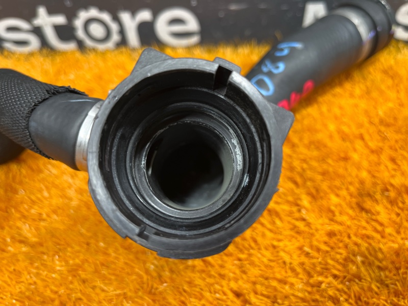 Патрубок радиатора верхний, 5000 рублей, Красноярск