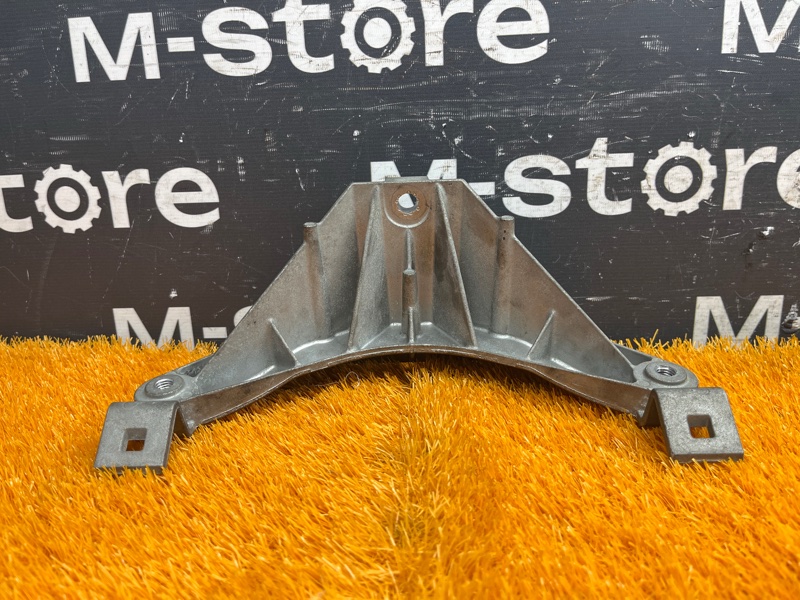 Кронштейн трапеции стеклоочистителя, 300 рублей, Красноярск