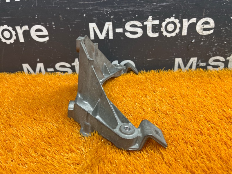 Кронштейн трапеции стеклоочистителя, 300 рублей, Красноярск