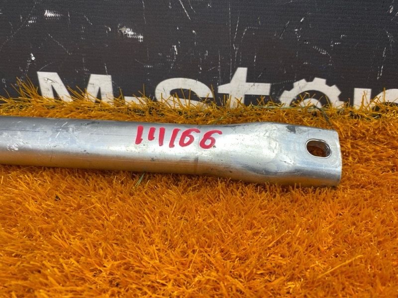 Распорка кузова, 500 рублей, Красноярск