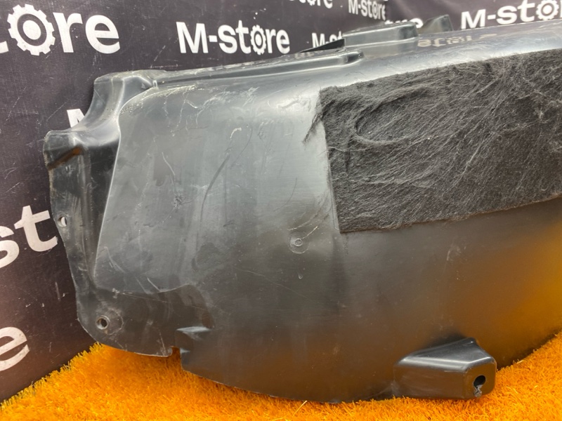 подкрылок, 2000 рублей, Красноярск