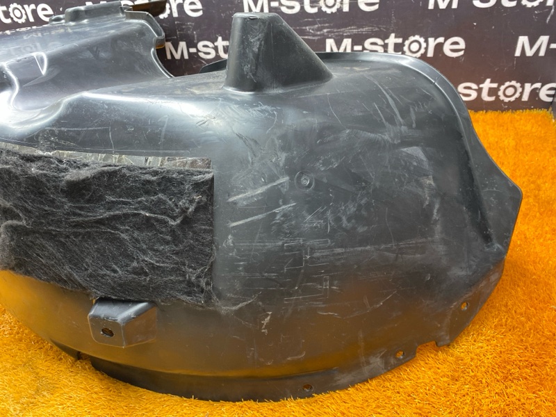 подкрылок, 2000 рублей, Красноярск