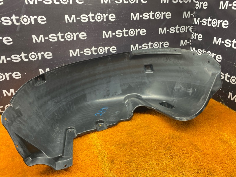 подкрылок, 2000 рублей, Красноярск