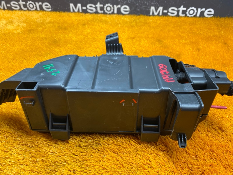 блок предохранителей, 2000 рублей, Красноярск