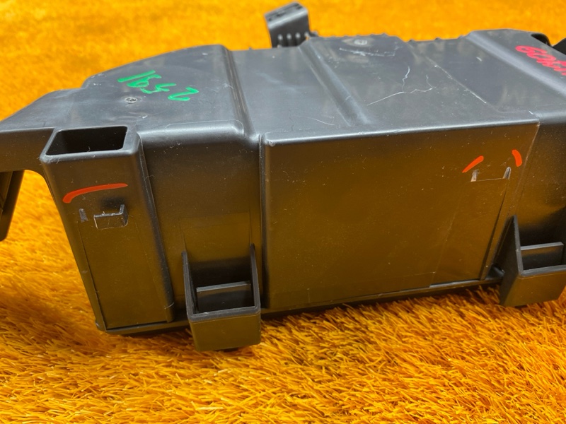 блок предохранителей, 2000 рублей, Красноярск