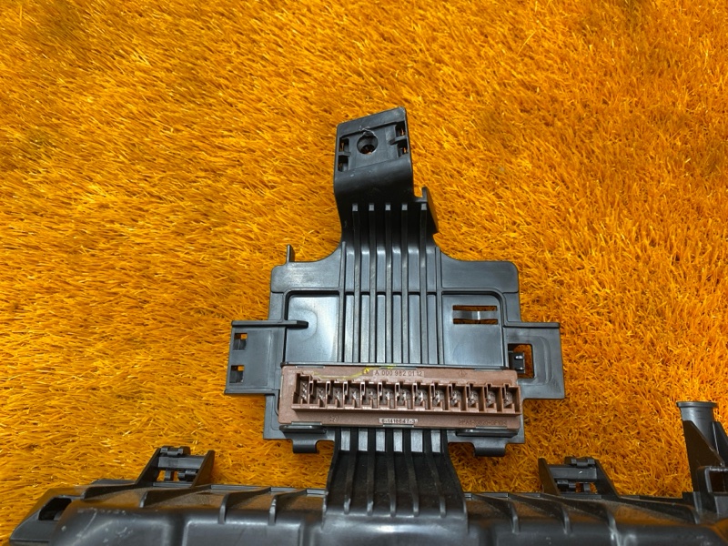 блок предохранителей, 2000 рублей, Красноярск