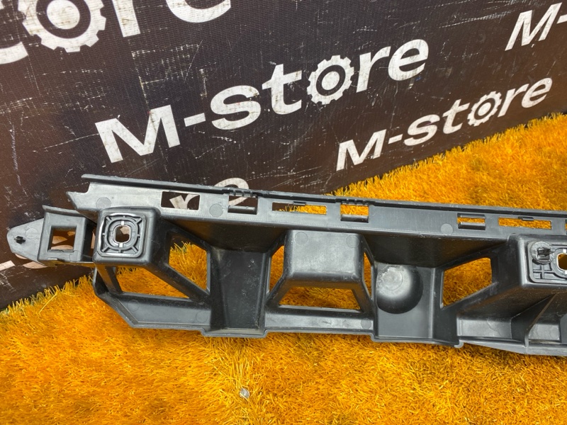 крепление бампера, 1500 рублей, Красноярск