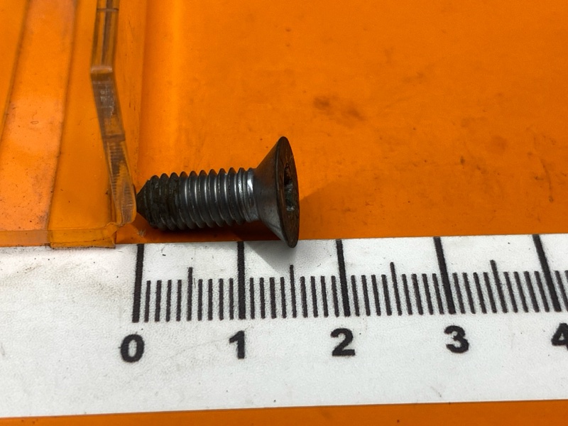 Болт тормозного диска, 100 рублей, Красноярск