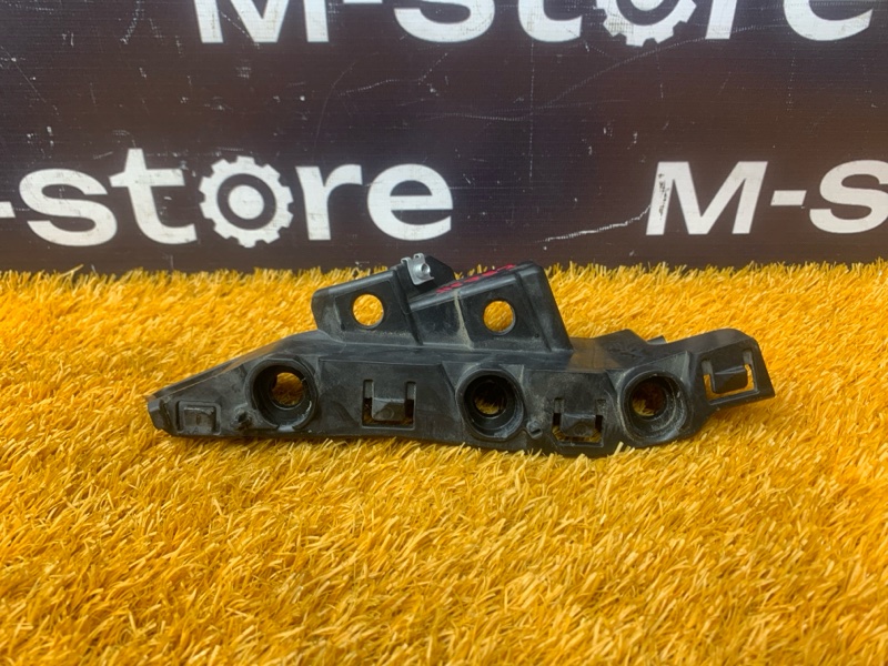 крепление бампера, 3000 рублей, Красноярск