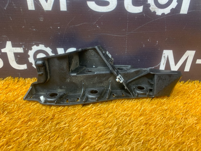 крепление бампера, 3000 рублей, Красноярск