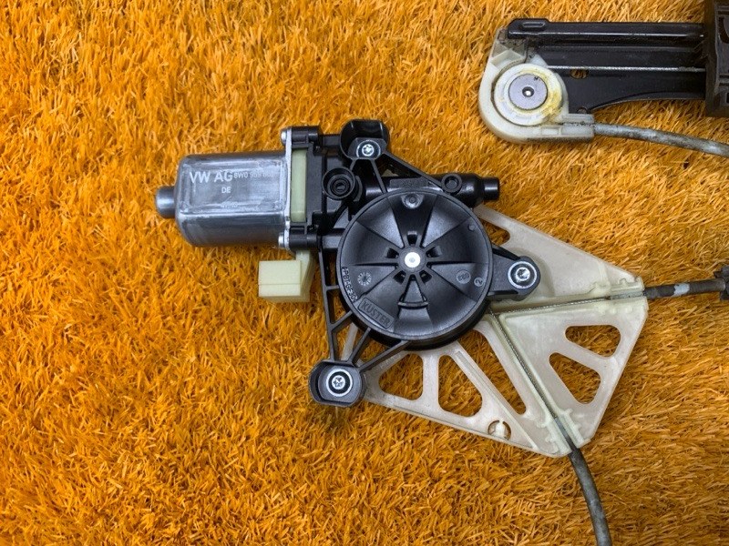 стеклоподъемник, 2500 рублей, Красноярск