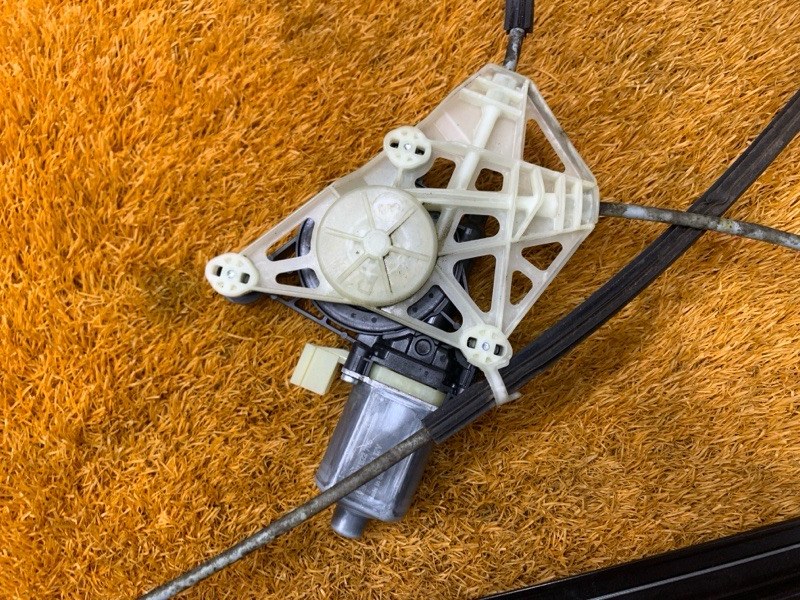 стеклоподъемник, 2500 рублей, Красноярск