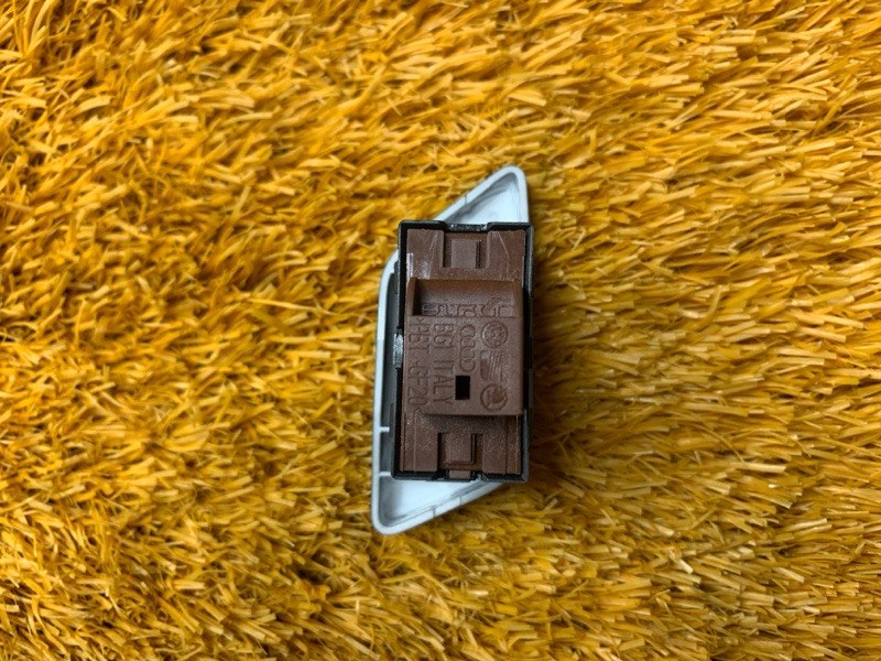 Кнопка центрального замка, 1500 рублей, Красноярск