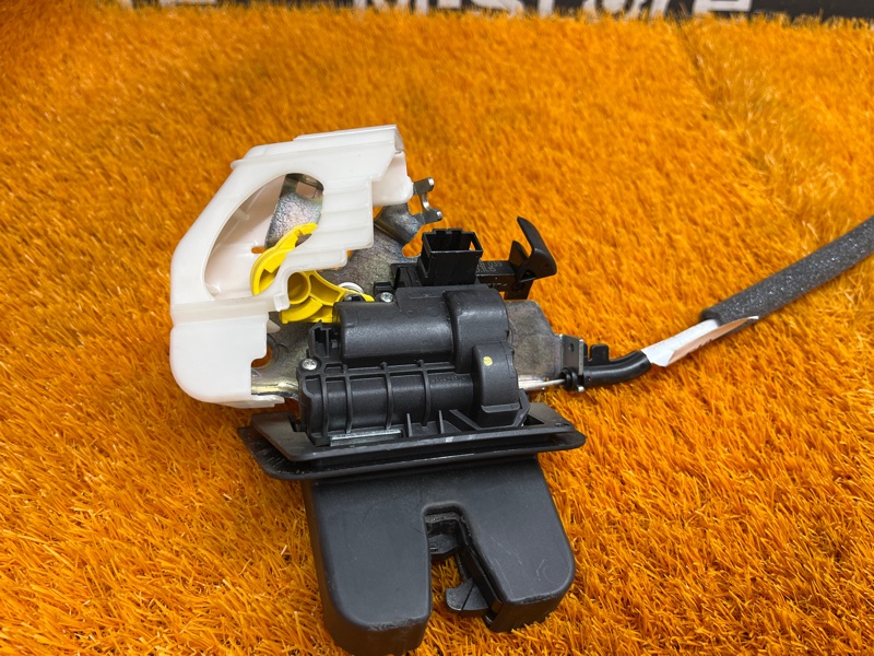 замок багажника, 5000 рублей, Красноярск