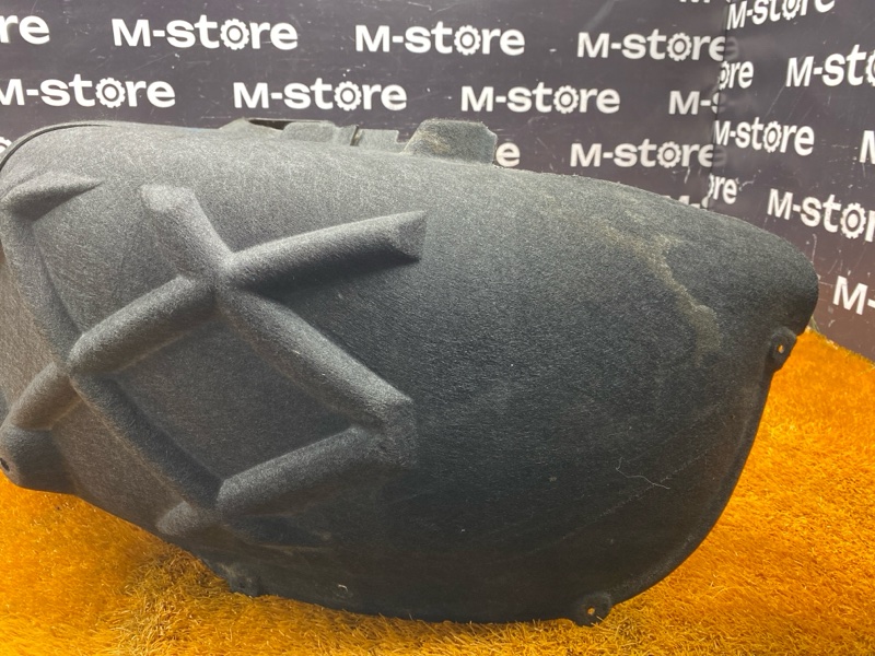 подкрылок, 2000 рублей, Красноярск