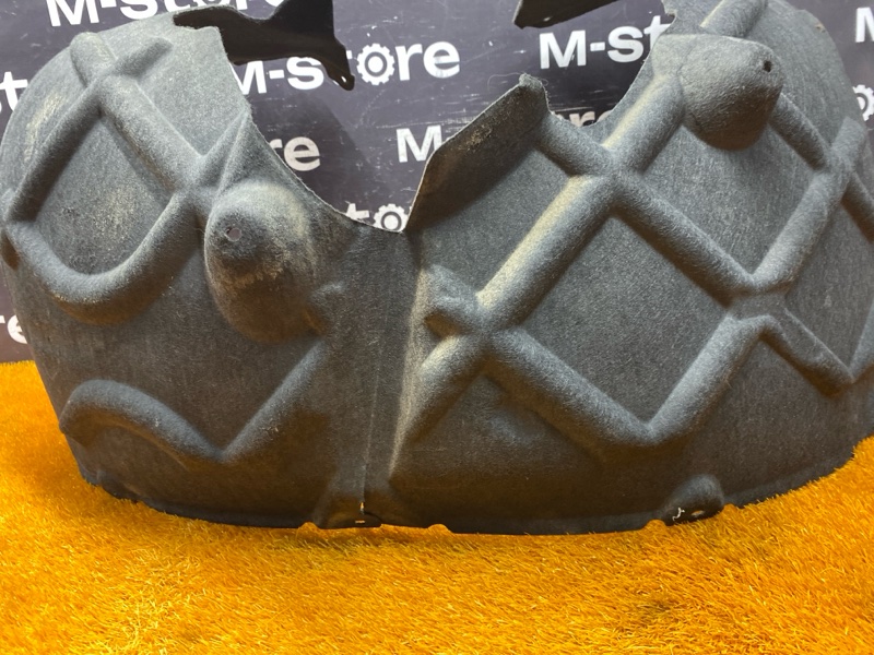 подкрылок, 4000 рублей, Красноярск