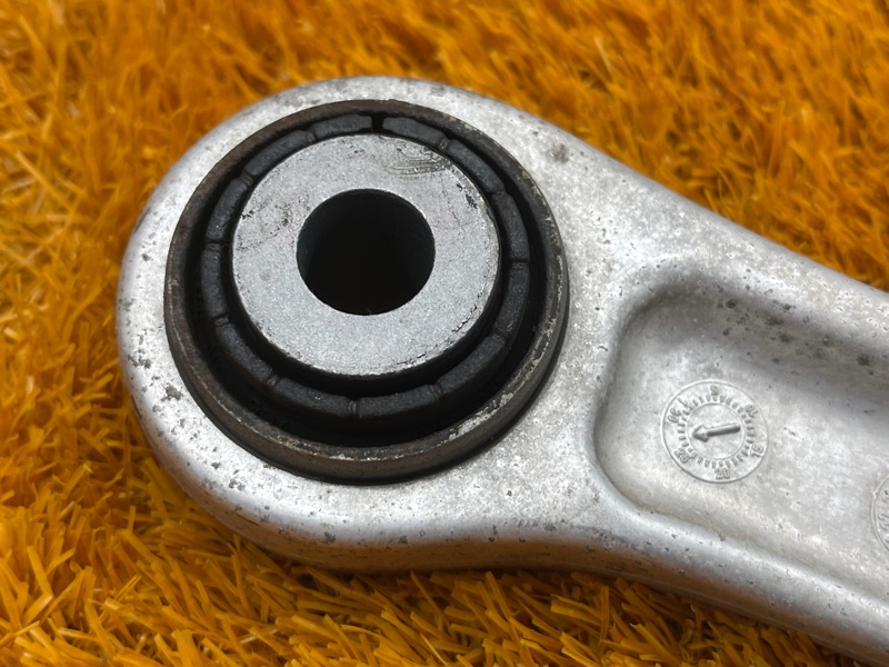 Рычаг подвески верхний, 1000 рублей, Красноярск