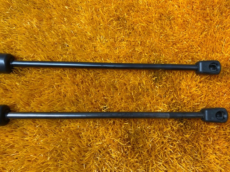 амортизатор багажника, 1000 рублей, Красноярск