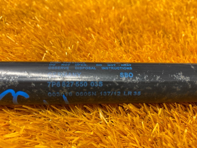 амортизатор багажника, 1000 рублей, Красноярск