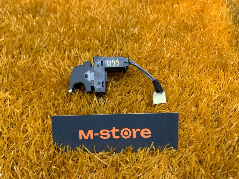 кнопка стеклоподъемника, 300 рублей, Красноярск