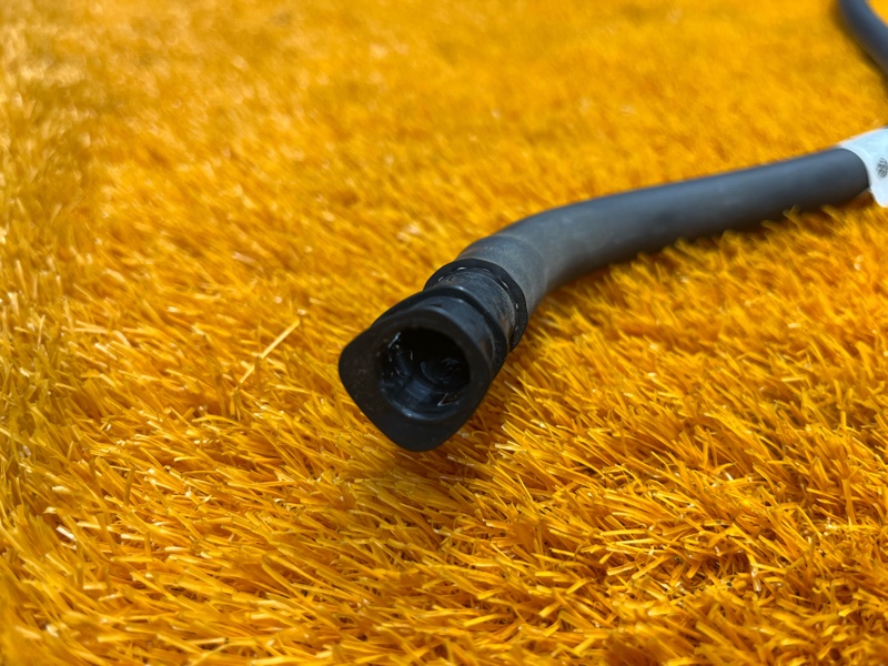 Шланг омывателя фар, 1000 рублей, Красноярск