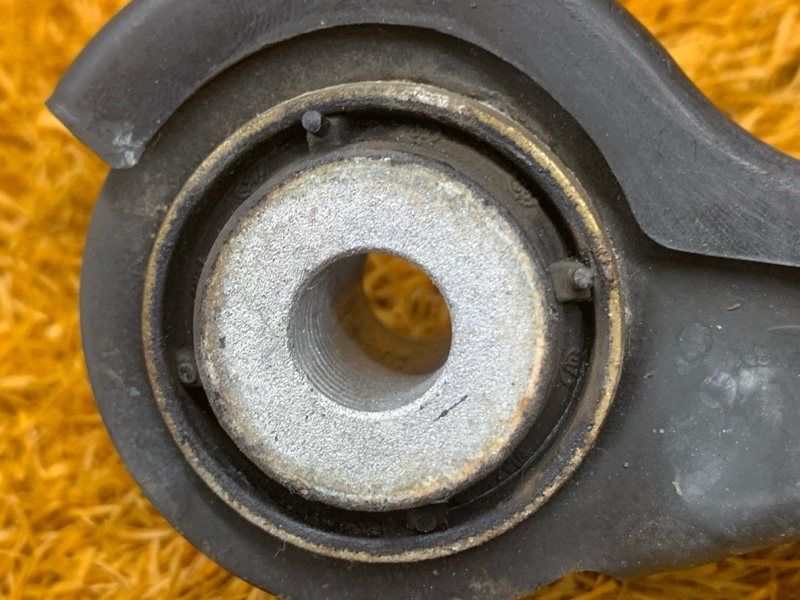 Рычаг подвески нижний, 1000 рублей, Красноярск