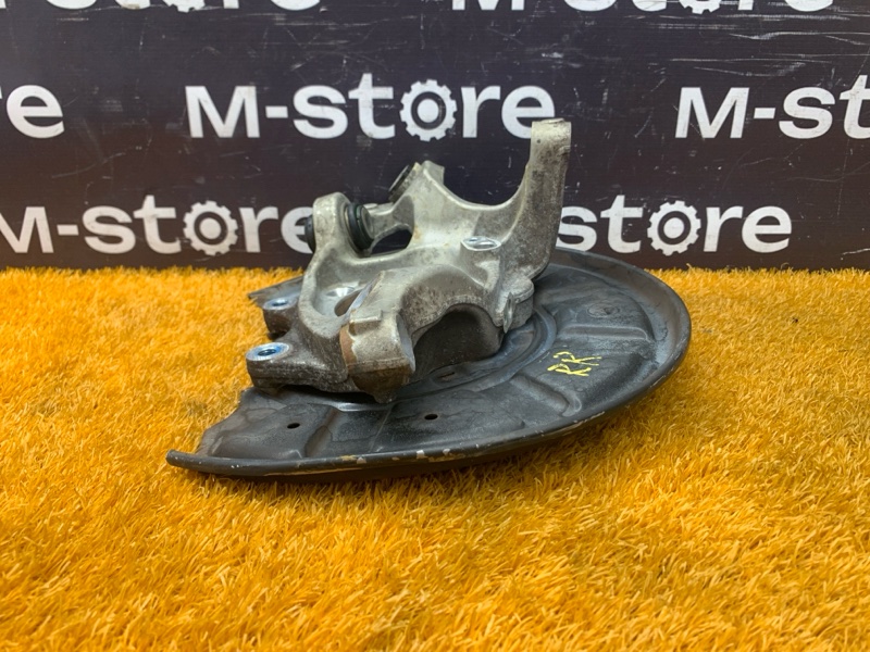 кулак поворотный, 1400 рублей, Красноярск