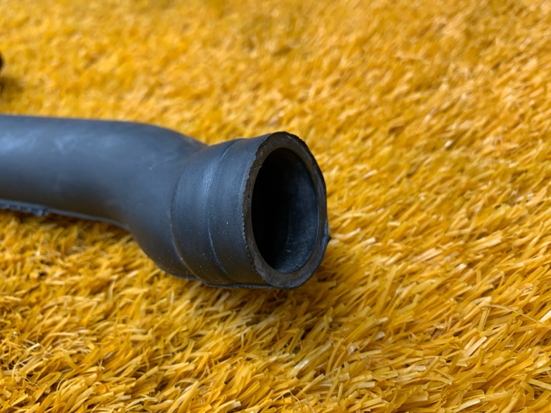 Патрубок картерных газов, 300 рублей, Красноярск