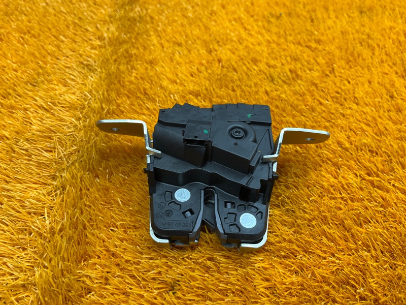 замок багажника, 10000 рублей, Красноярск