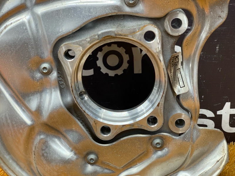 кулак поворотный, 8000 рублей, Красноярск