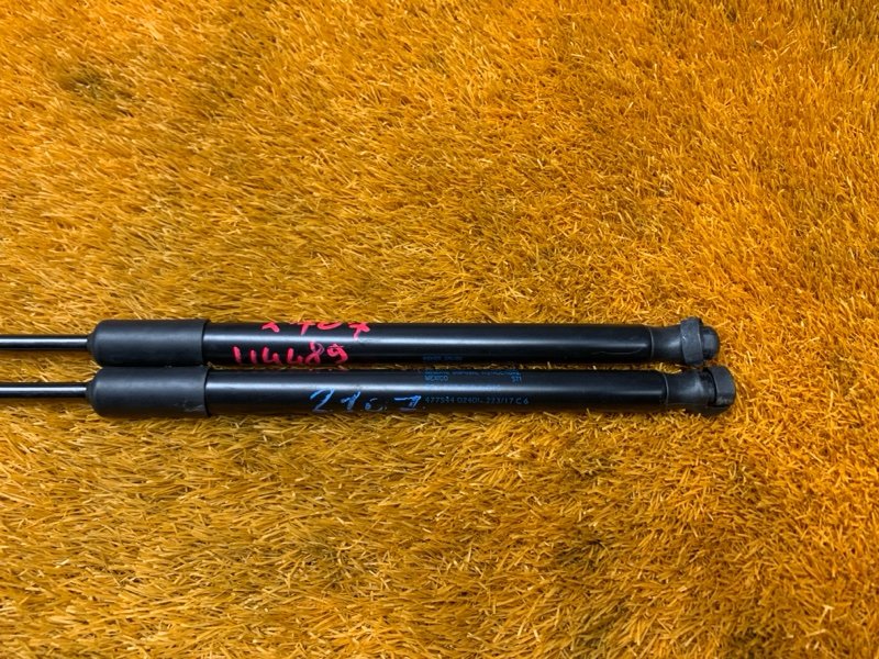 амортизатор капота, 2000 рублей, Красноярск