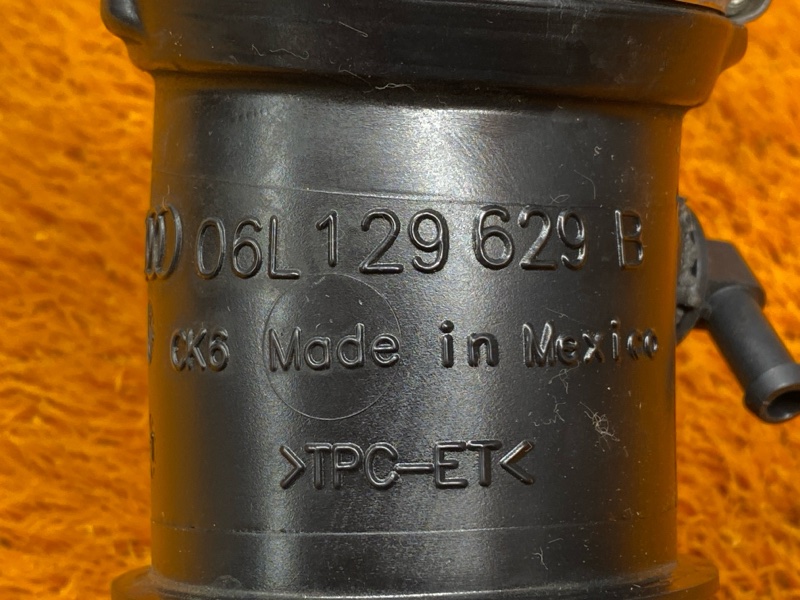 патрубок воздушного фильтра, 3000 рублей, Красноярск